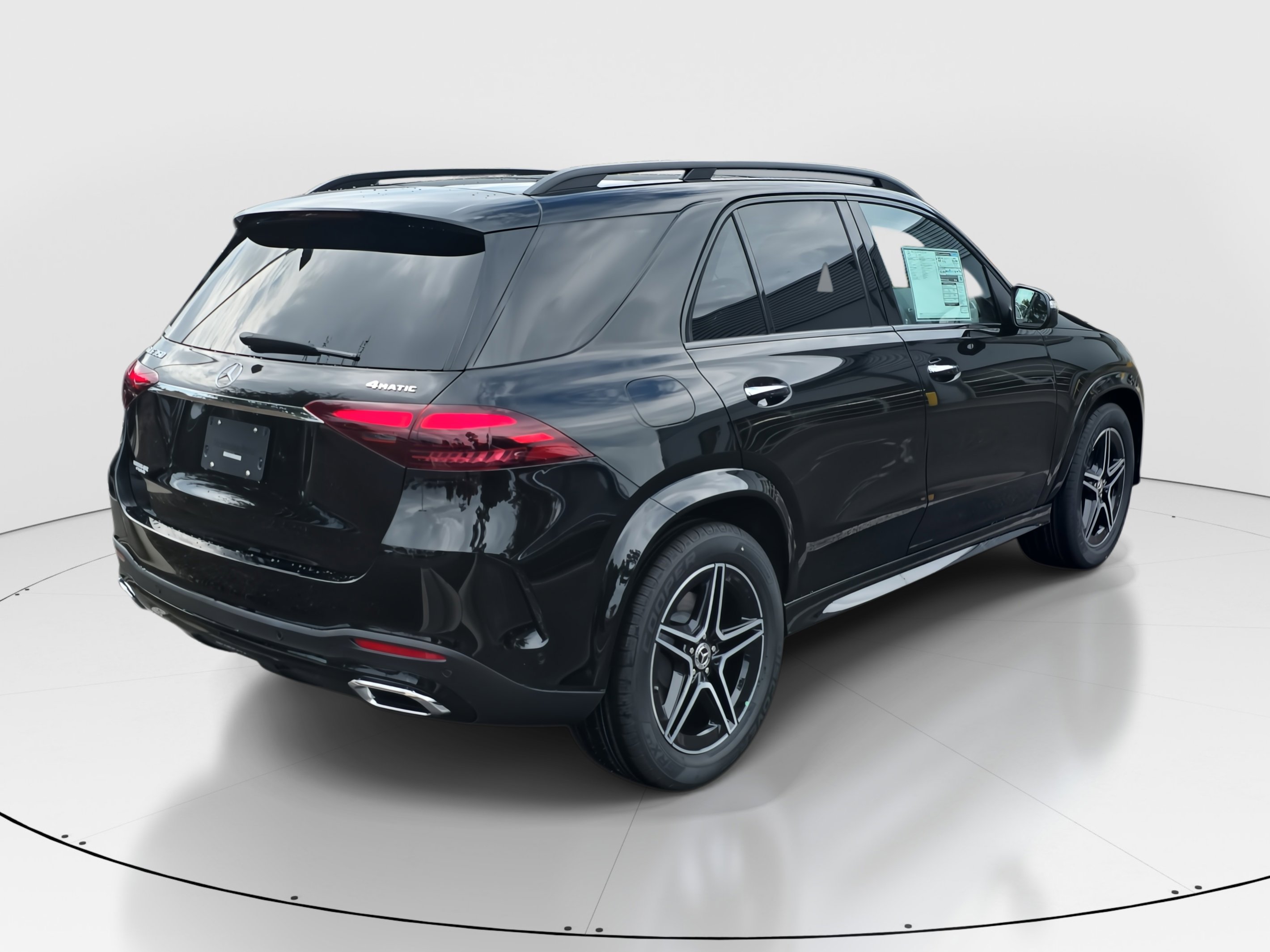 2026 Mercedes Benz GLE 350 4MATIC photo 2