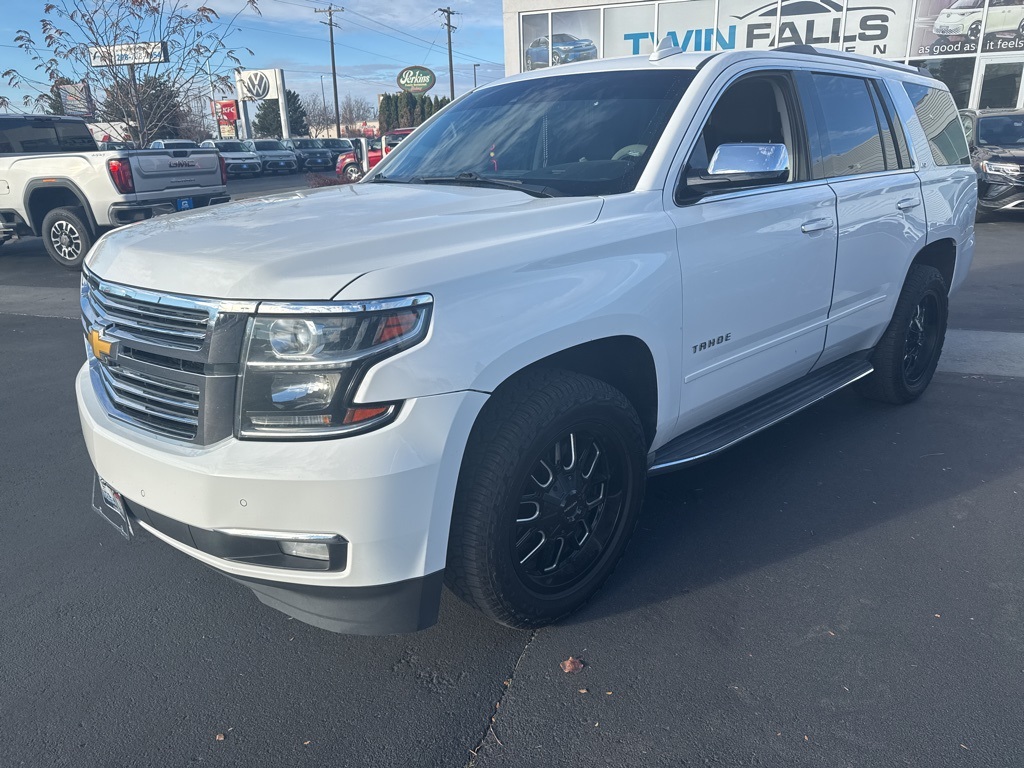2016 Chevrolet Tahoe LTZ photo 3
