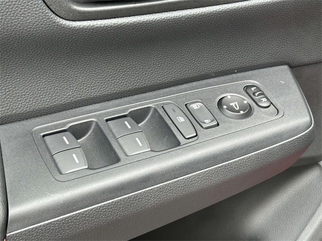 2025 Honda CR-V Hybrid Sport-L photo 13