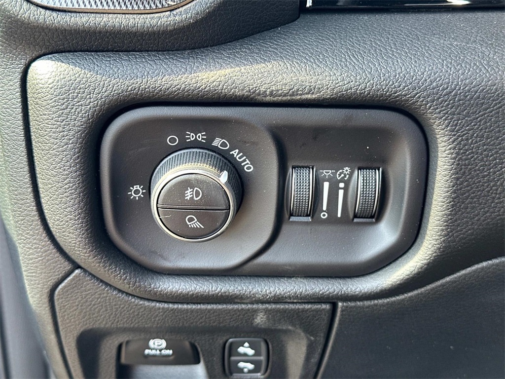 2026 Ram 1500 Rebel photo 28