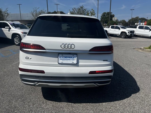 2023 Audi Q7 Premium Plus photo 4