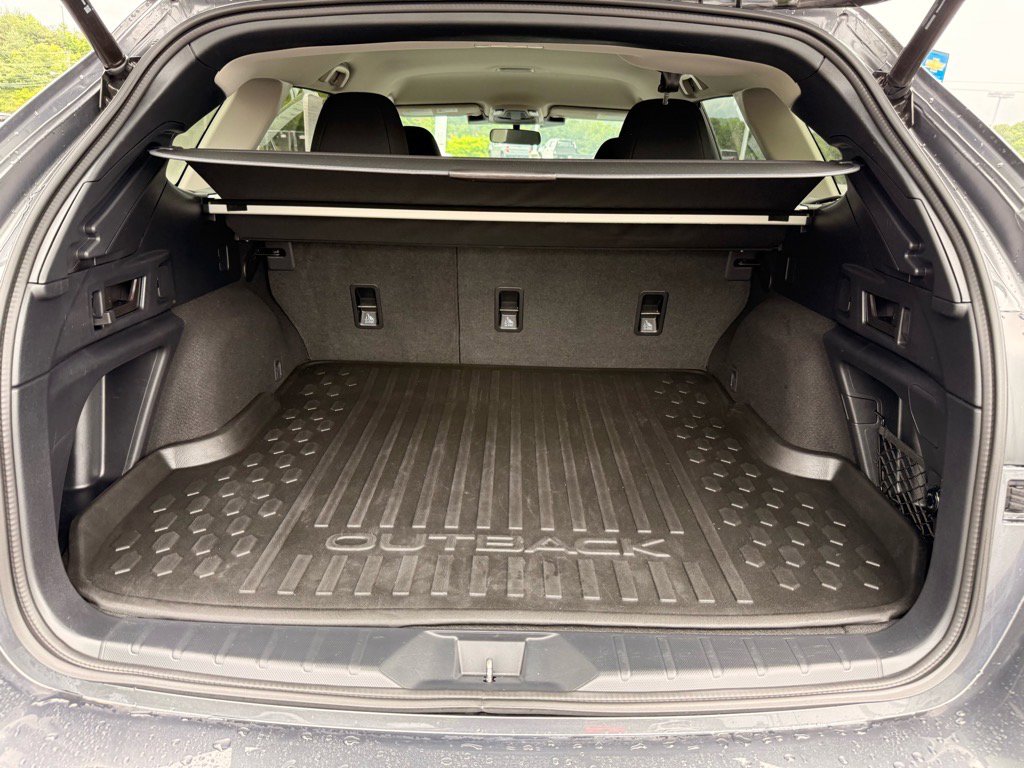 2024 Subaru Outback Premium photo 17
