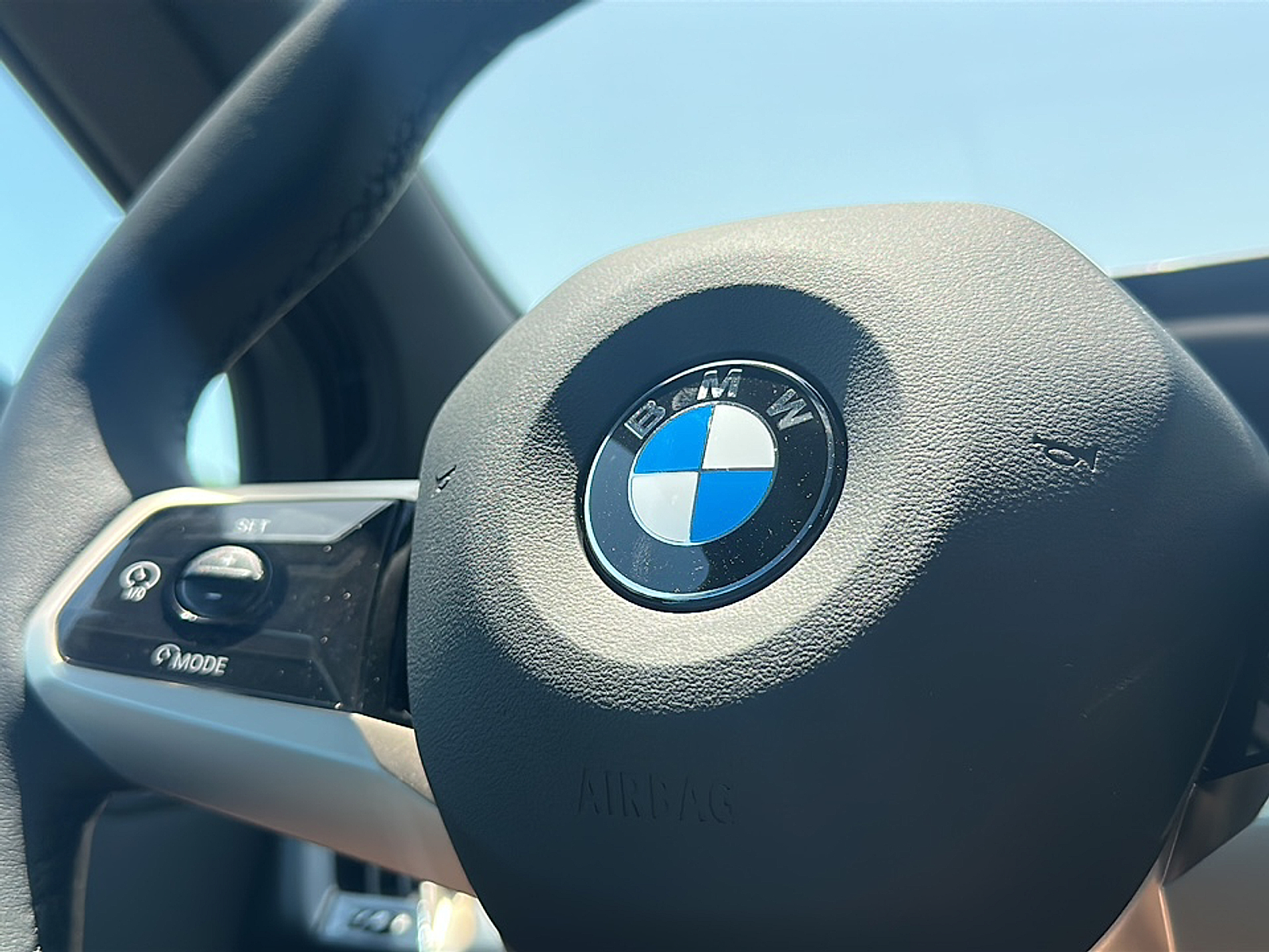 2026 Bmw iX photo 14