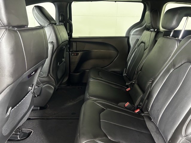 2026 Chrysler Pacifica photo 35