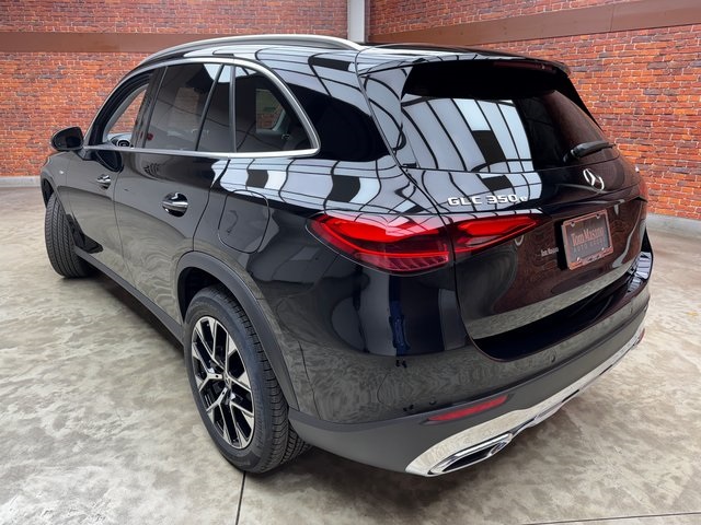 2025 Mercedes Benz GLC 350e 4MATIC photo 3