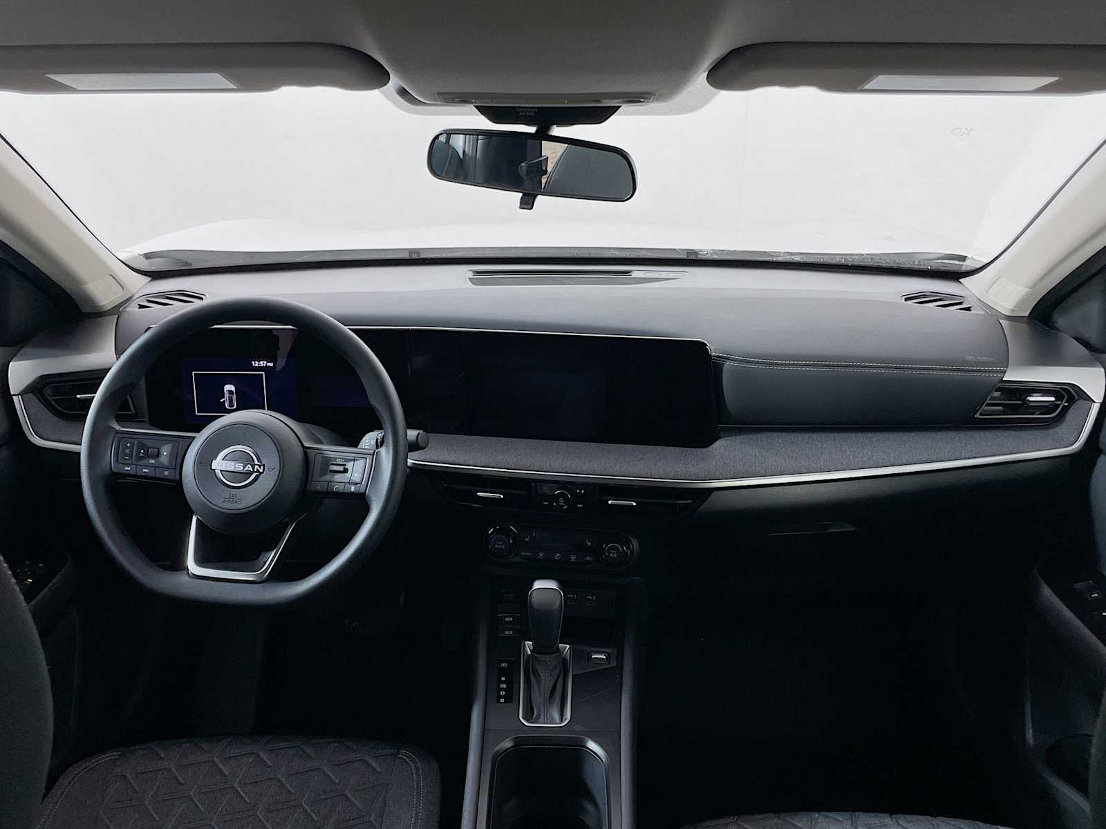 2026 Nissan Kicks SV photo 3