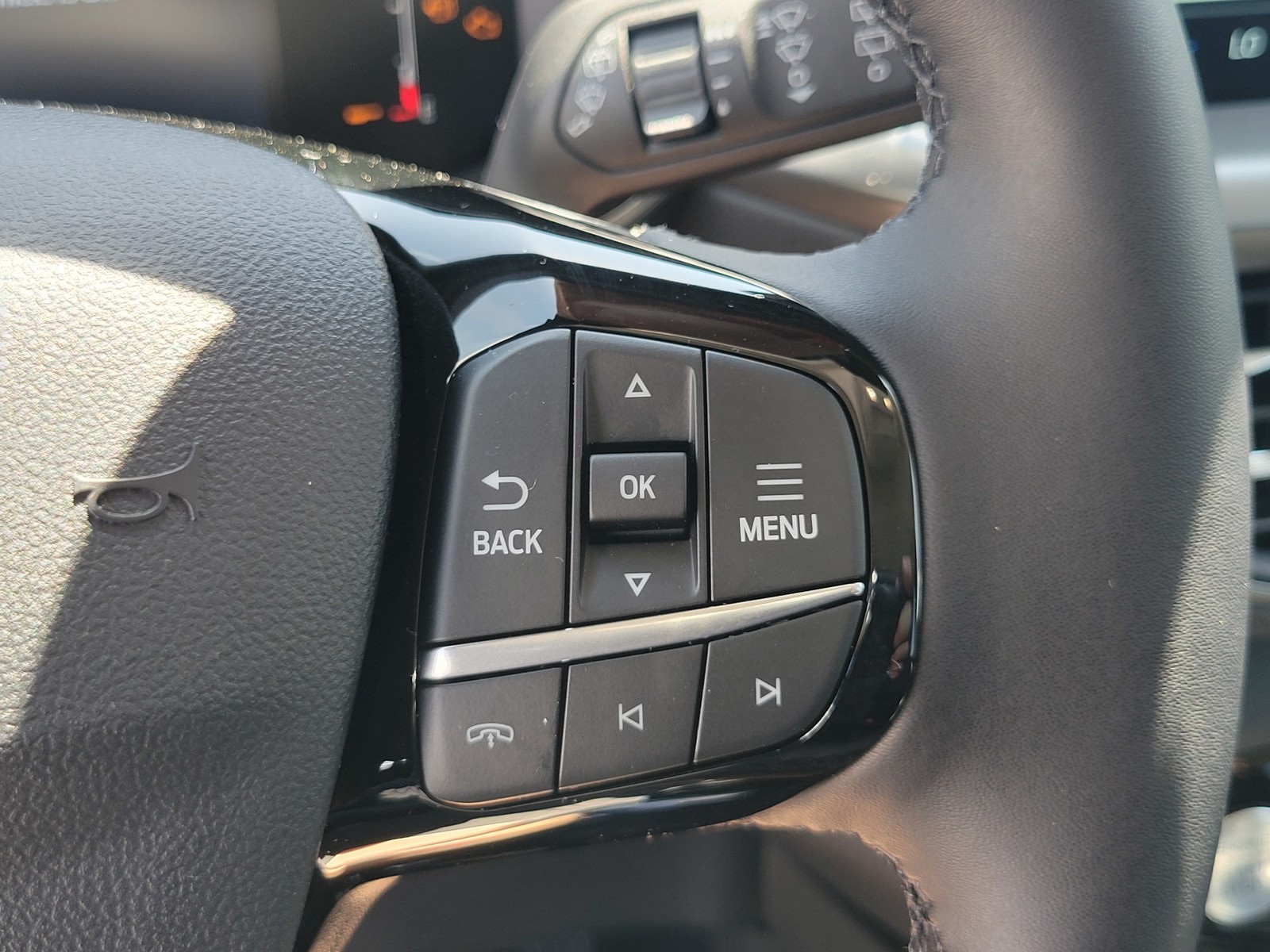 2024 Ford Escape Plug-In Hybrid Base photo 10