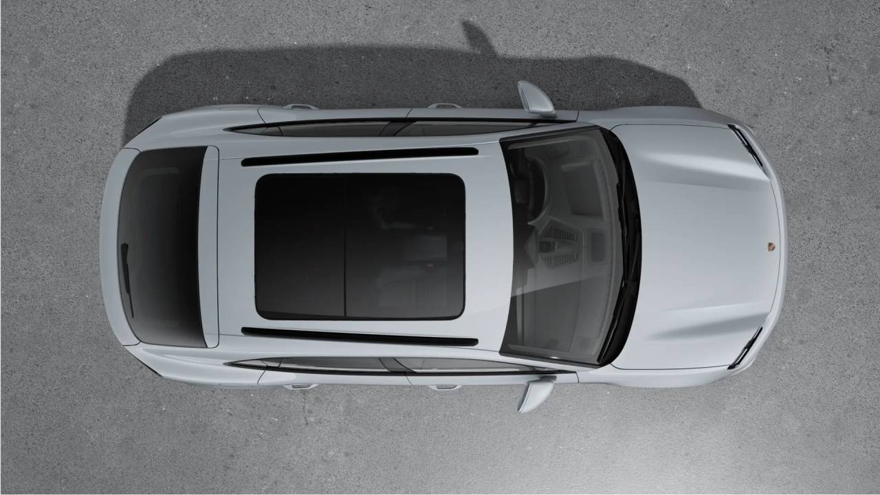 2025 Porsche Macan Electric photo 2
