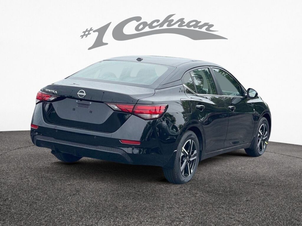 2025 Nissan Sentra SV photo 3