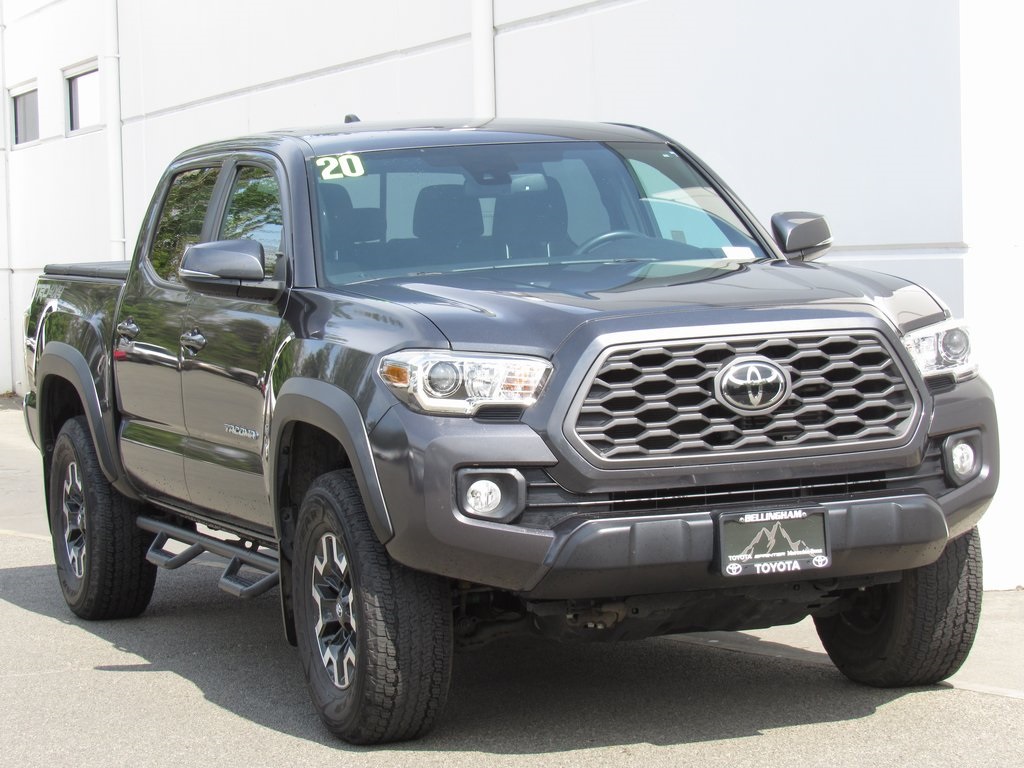 2020 Toyota Tacoma TRD Off-Road photo 2