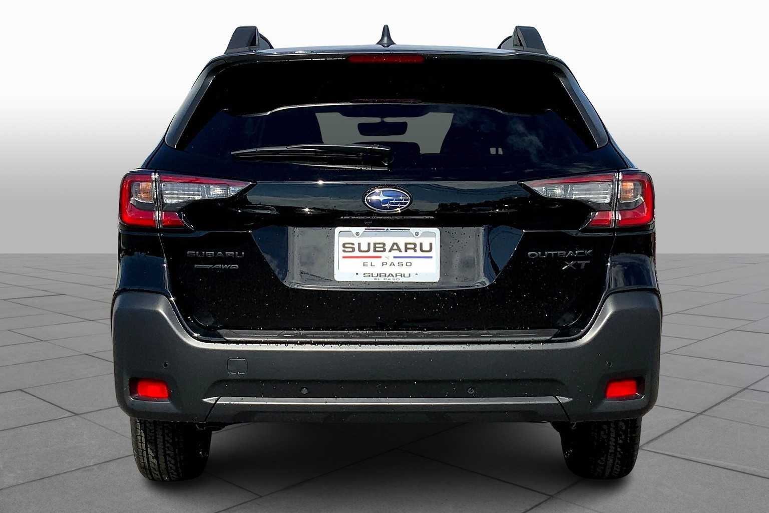 2025 Subaru Outback Onyx Edition XT photo 4