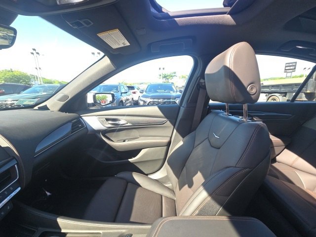 2024 Cadillac CT5 V photo 30