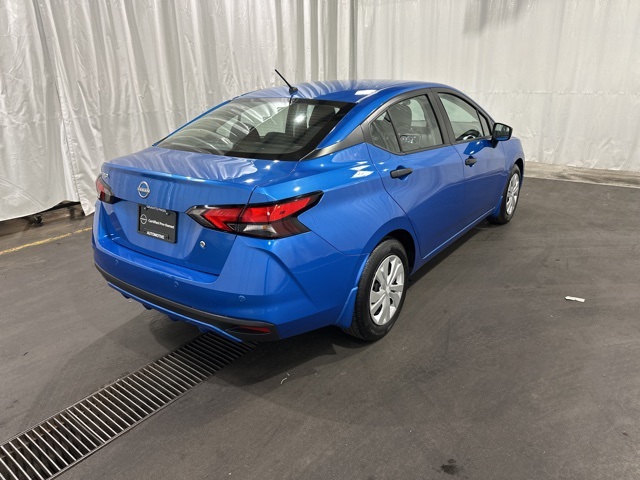 2024 Nissan Versa 1.6 S photo 3