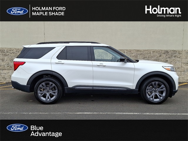 2022 Ford Explorer XLT's photo