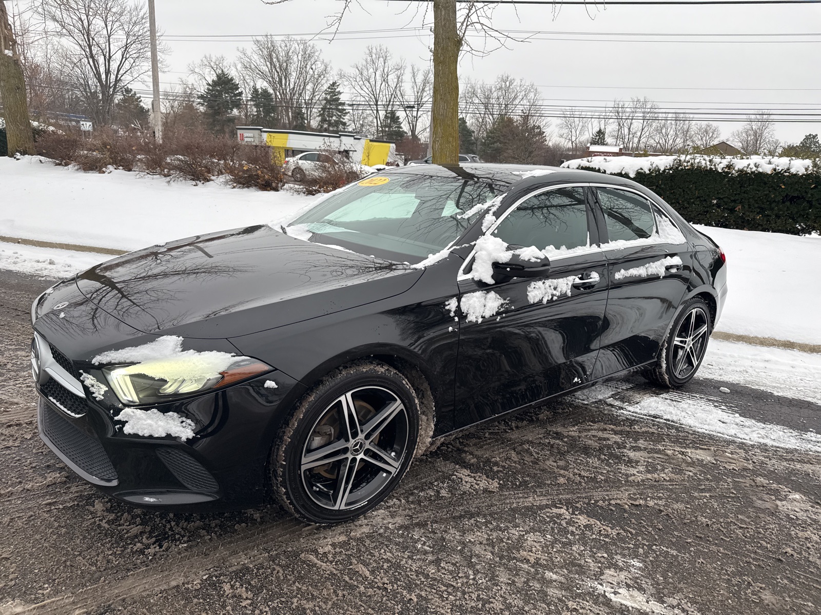 2022 Mercedes-Benz A-Class A220's photo