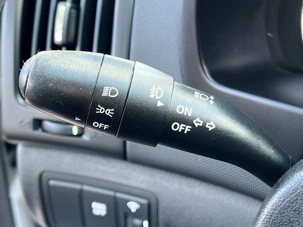 2010 Hyundai Elantra Touring SE photo 22