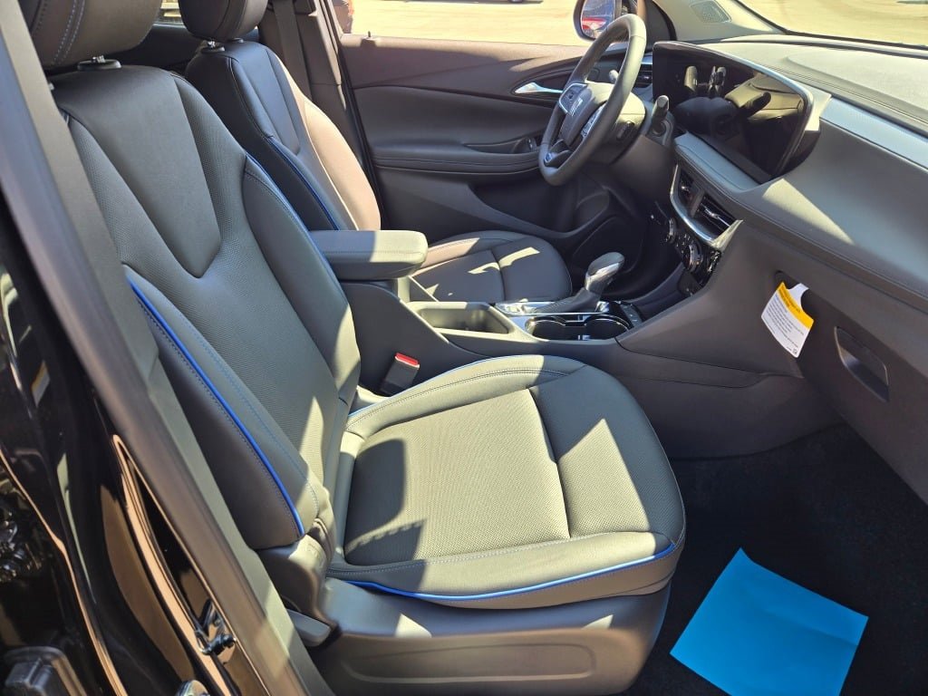2026 Buick Encore GX Sport Touring photo 4