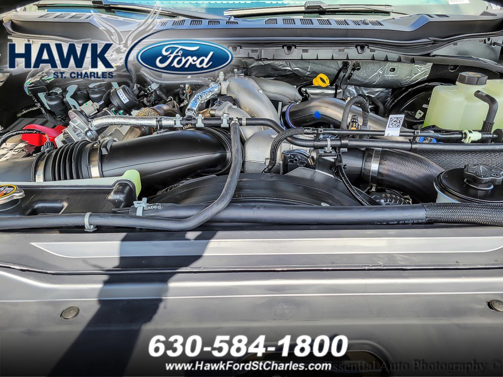 2025 FORD F-250 - Image 17