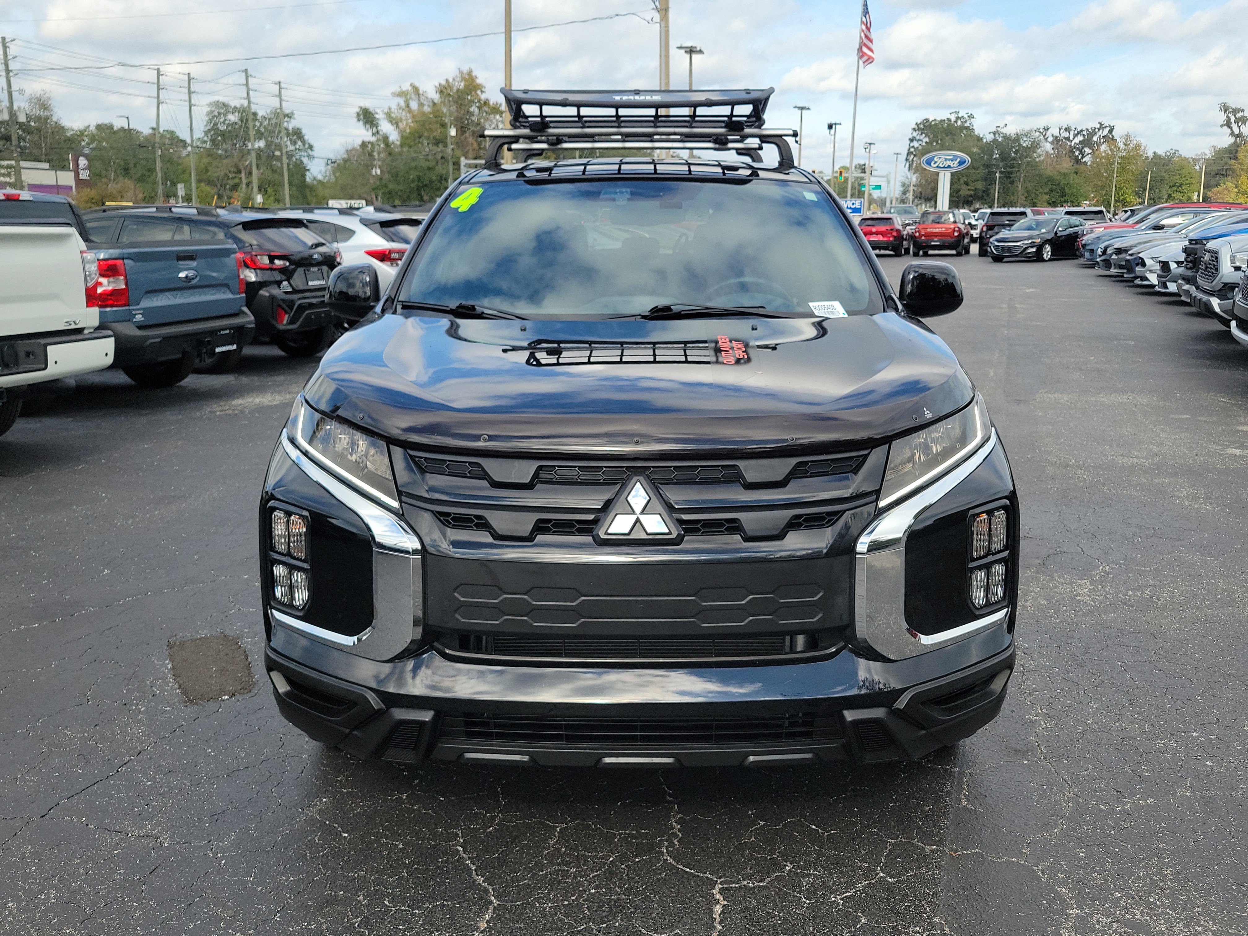 2024 Mitsubishi Outlander Sport TRAIL's photo