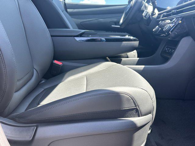 2025 Hyundai Tucson SEL Convenience photo 10
