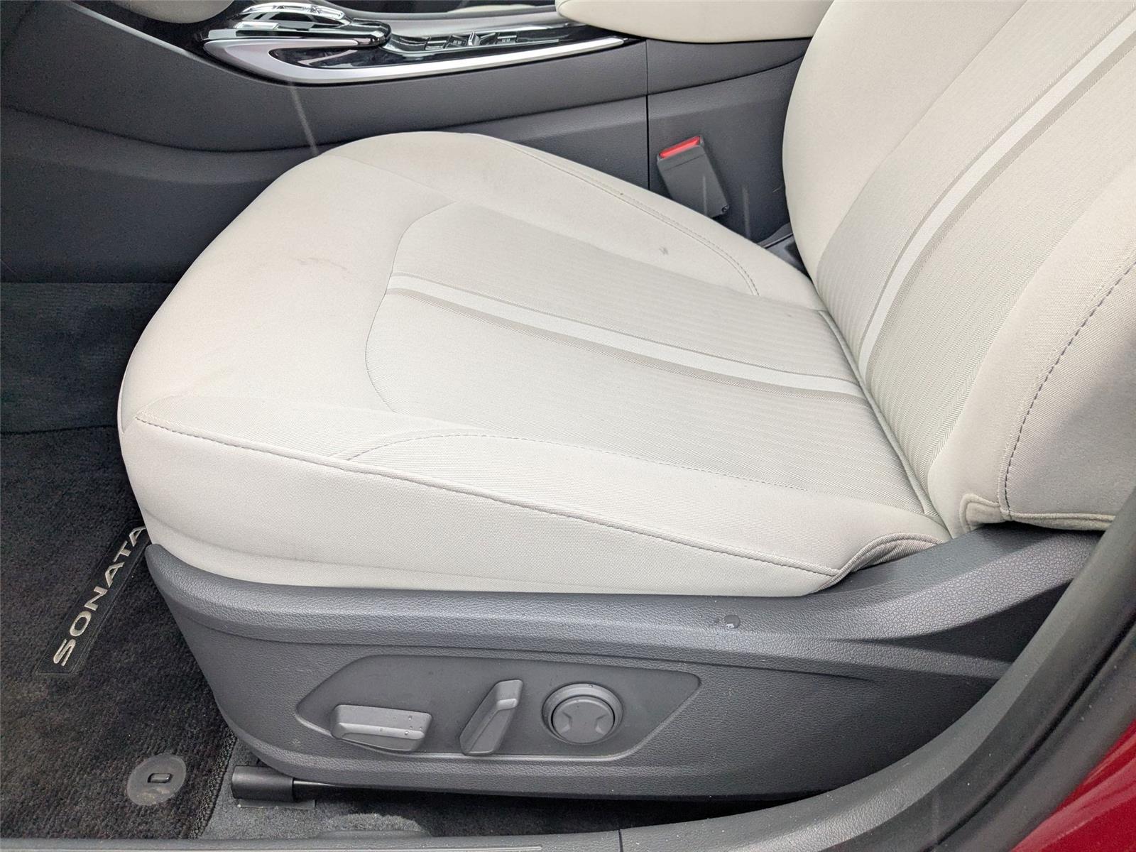 2023 Hyundai Sonata SEL photo 12