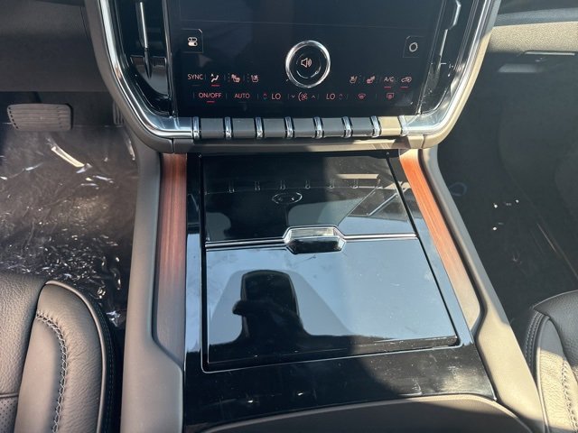 2025 Gmc Yukon XL Denali photo 19