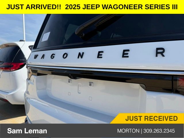 2025 Jeep Wagoneer Series III photo 8