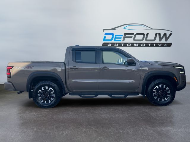 2023 Nissan Frontier PRO-4X photo 2