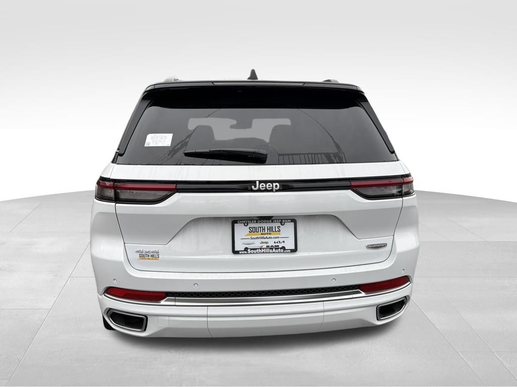 2025 Jeep Grand Cherokee Summit photo 4