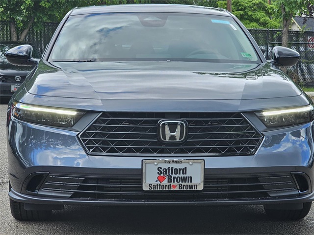 2025 Honda Accord SE photo 2