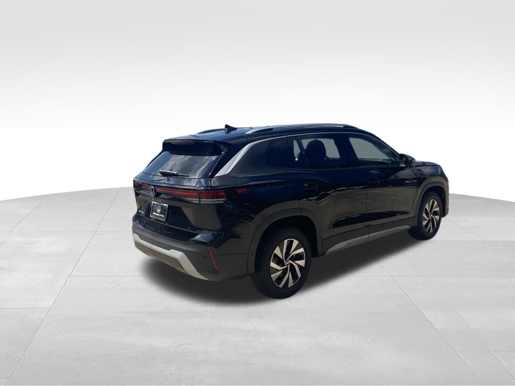 2025 Volkswagen Tiguan S photo 3
