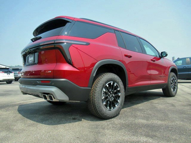 2026 Chevrolet Traverse Z71 photo 11
