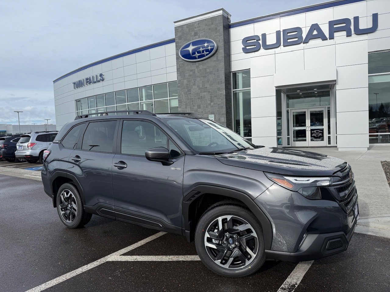 2025 Subaru Forester Premium's photo