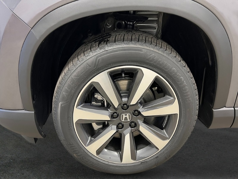 2025 Honda Pilot Elite photo 11
