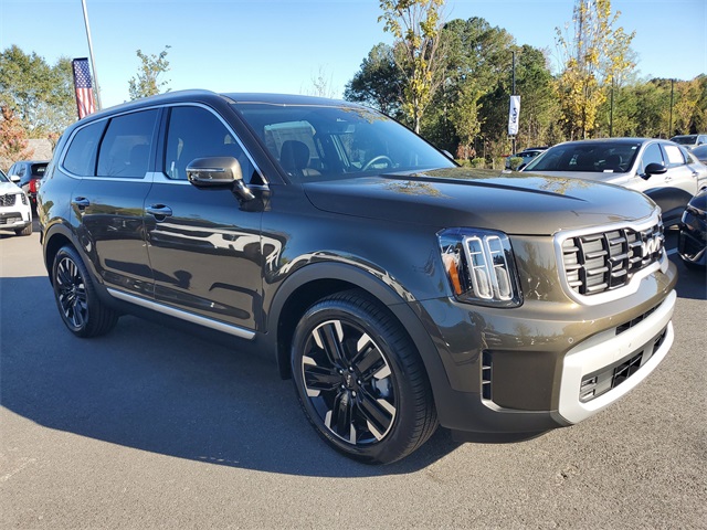 2025 Kia Telluride SX photo 3