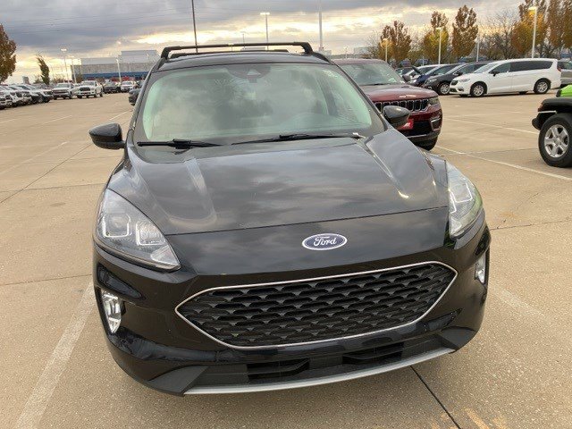 Used 2022 Ford Escape SEL with VIN 1FMCU9H60NUB62530 for sale in Ankeny, IA