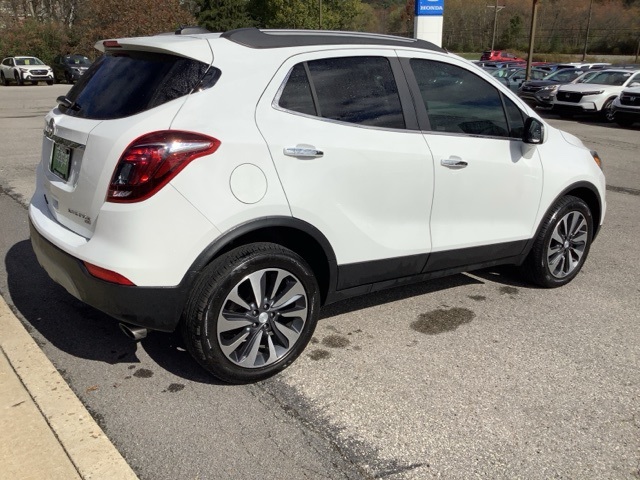 2022 Buick Encore Preferred photo 3