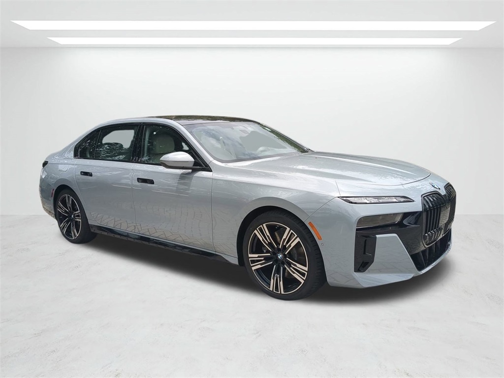 New 2025 Brooklyn Grey Metallic BMW 760i xDrive image 2