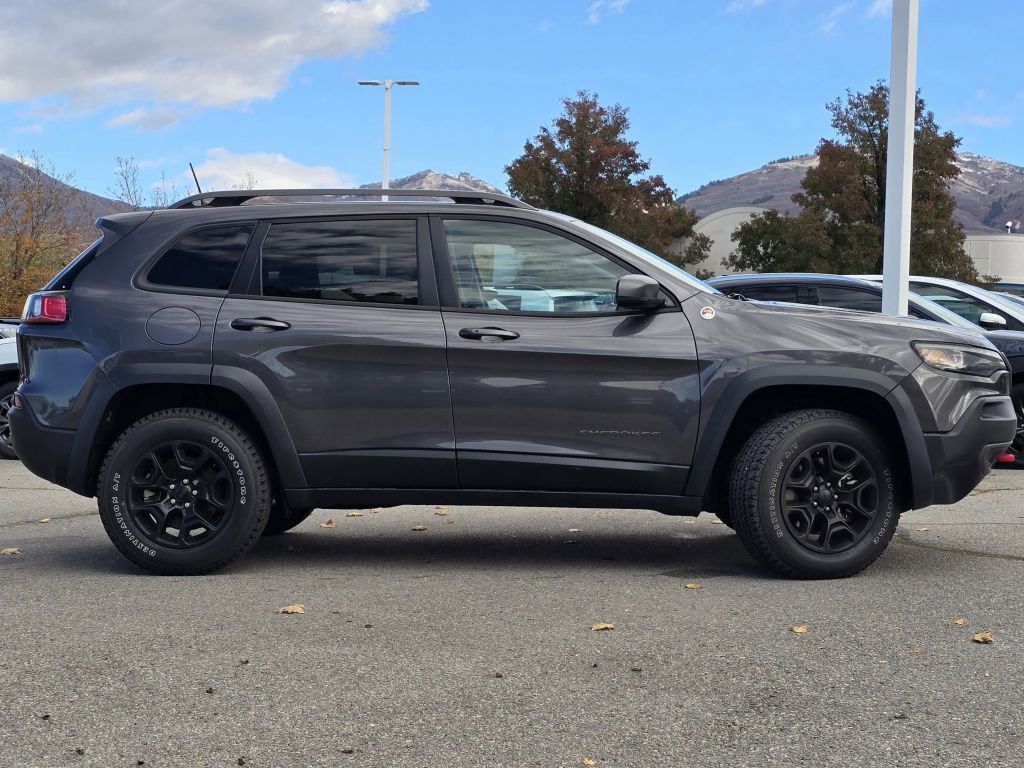 2021 Jeep Cherokee Trailhawk photo 3