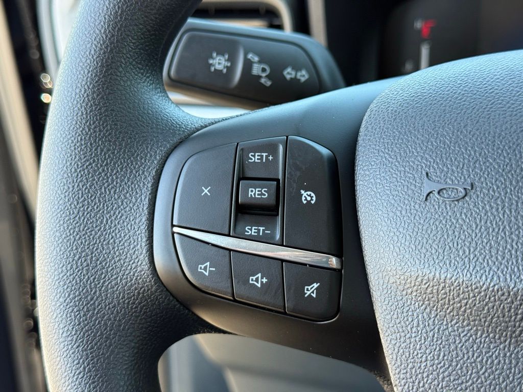 2025 Ford Maverick XLT photo 13