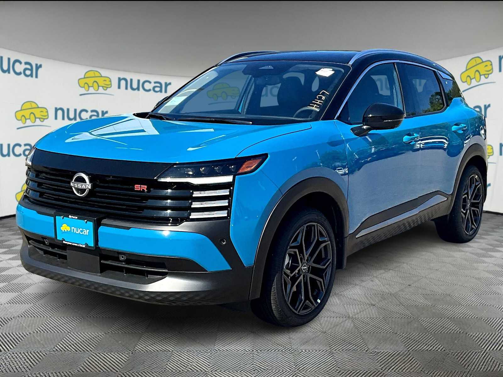 2025 Nissan Kicks SR photo 3