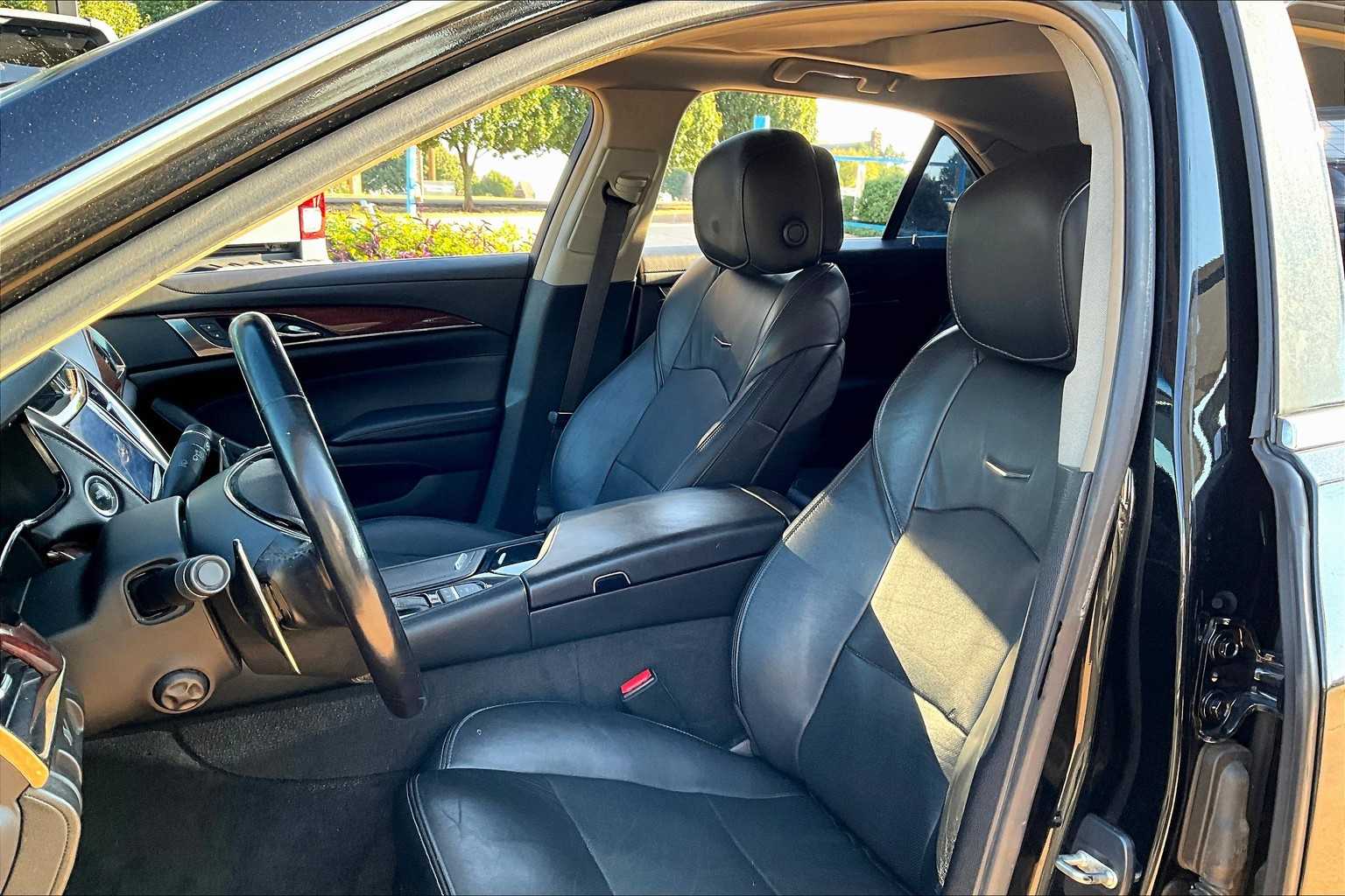 2014 Cadillac CTS Luxury photo 7