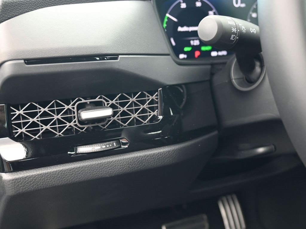 2025 Honda Accord Hybrid Sport photo 12