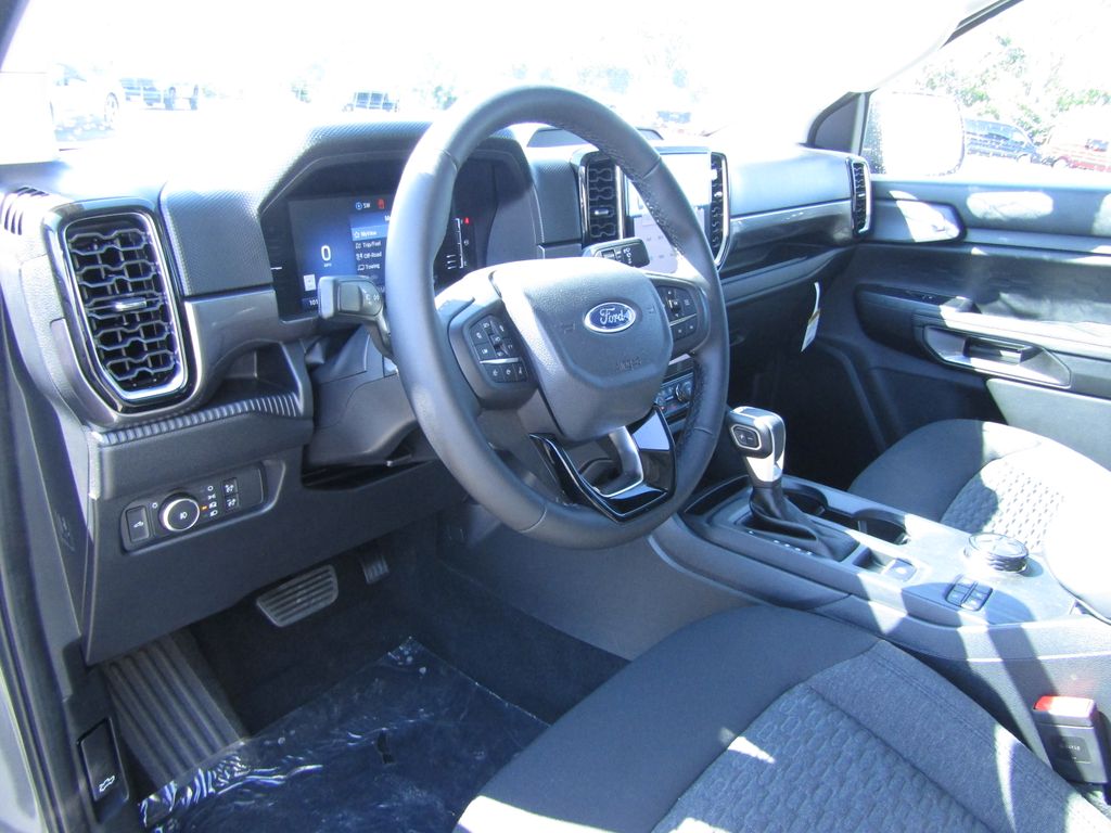 2025 Ford Ranger XLT photo 6