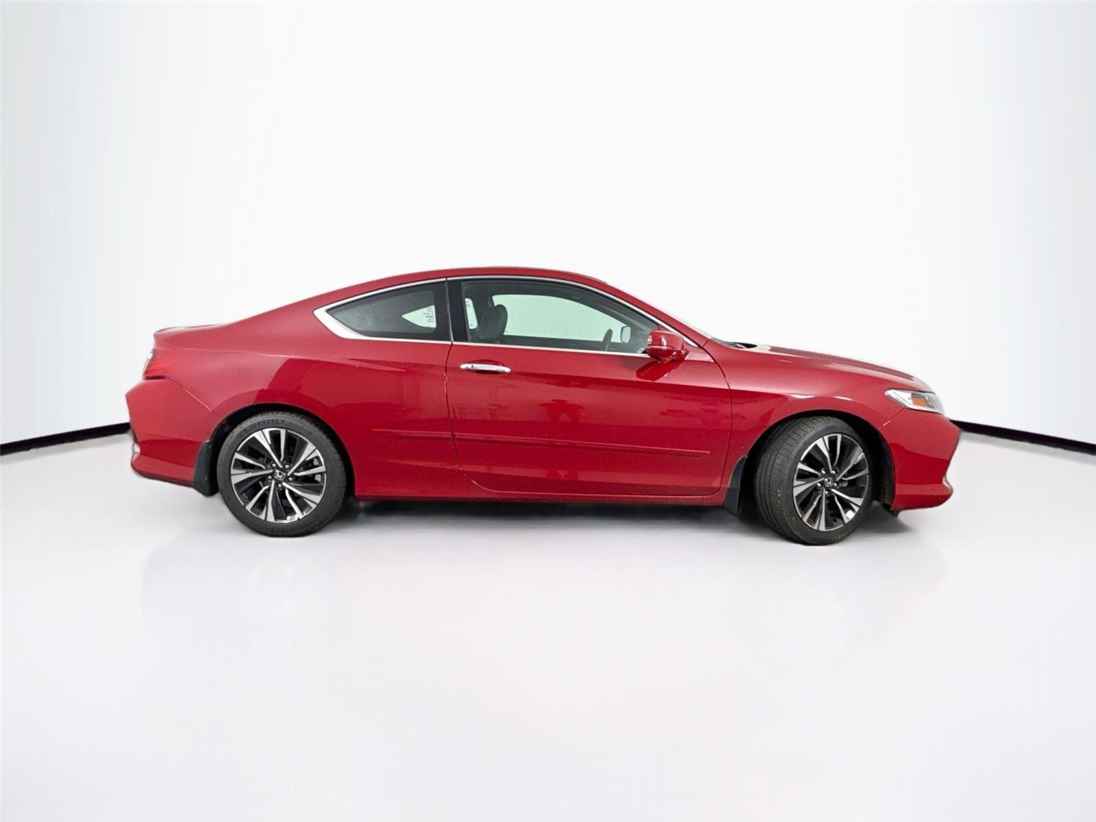 2016 Honda Accord EX-L photo 5