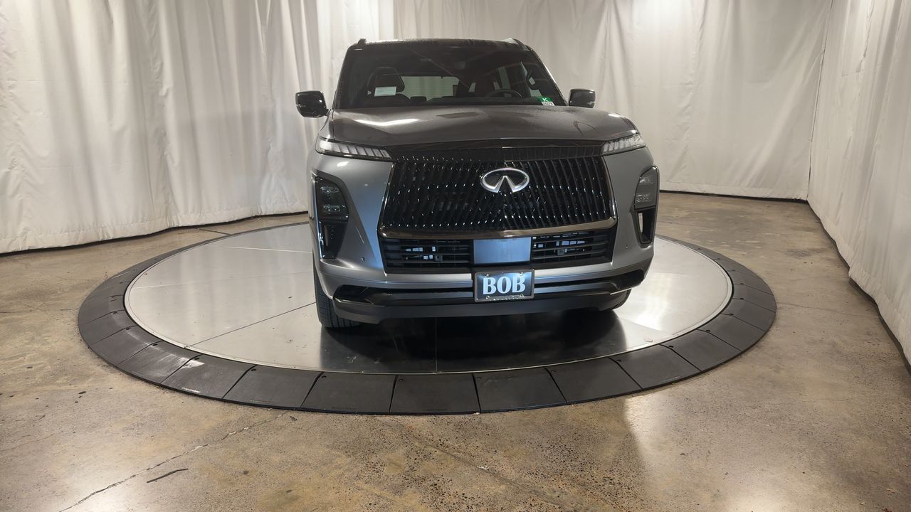 2026 Infiniti QX80 photo 3