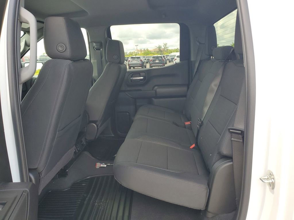 2025 Chevrolet Silverado 1500 Custom photo 23