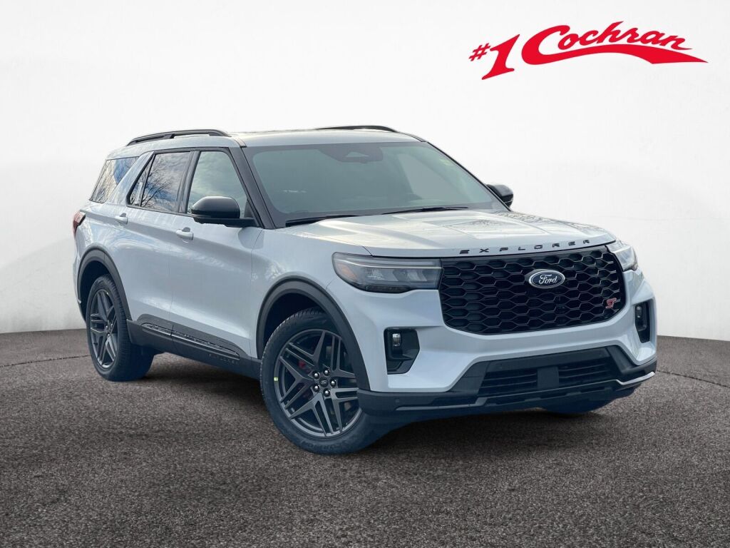 2026 Ford Explorer ST's photo