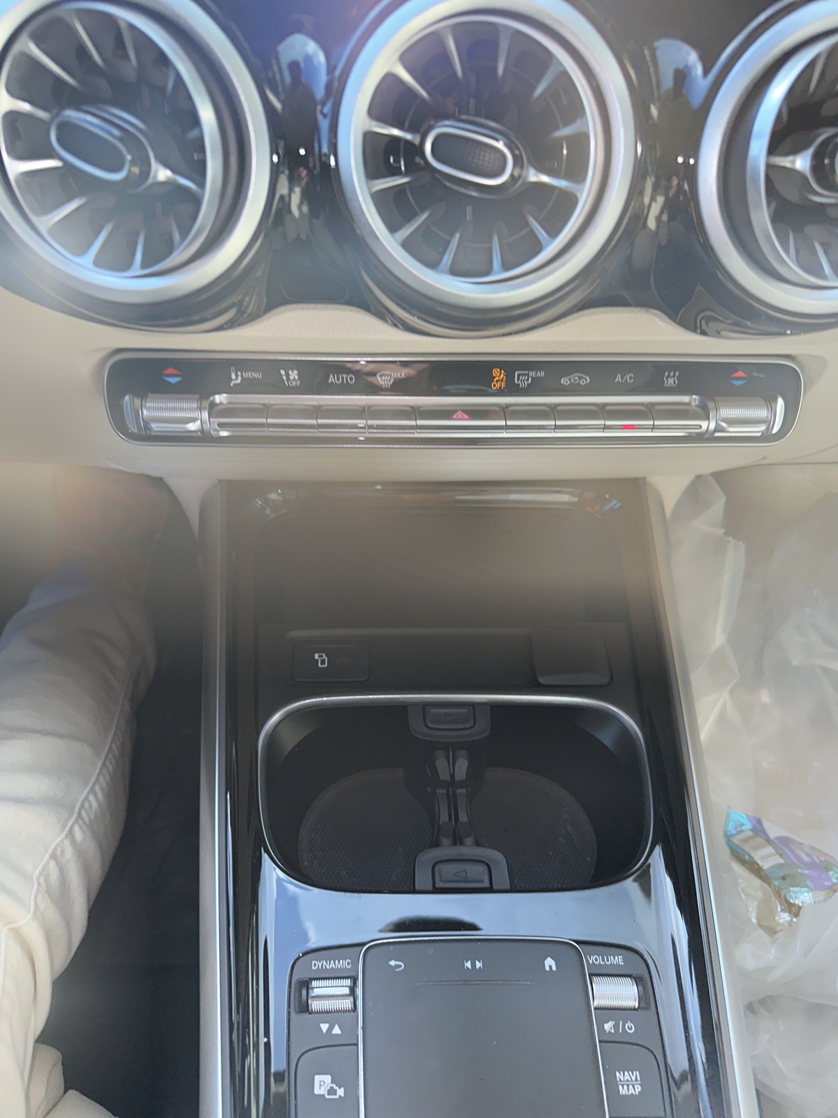 2023 Mercedes Benz EQB 300 4MATIC photo 14