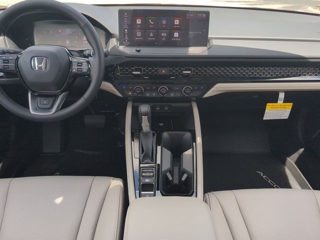 2025 Honda Accord Hybrid Touring photo 13